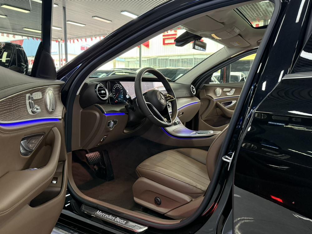 Mercedes-Benz Mercedes-Benz E-Class
