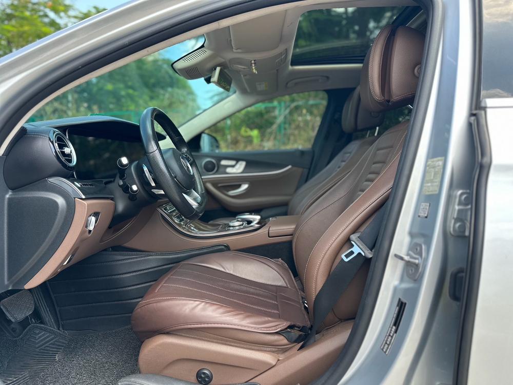 Mercedes-Benz Mercedes-Benz E-Class