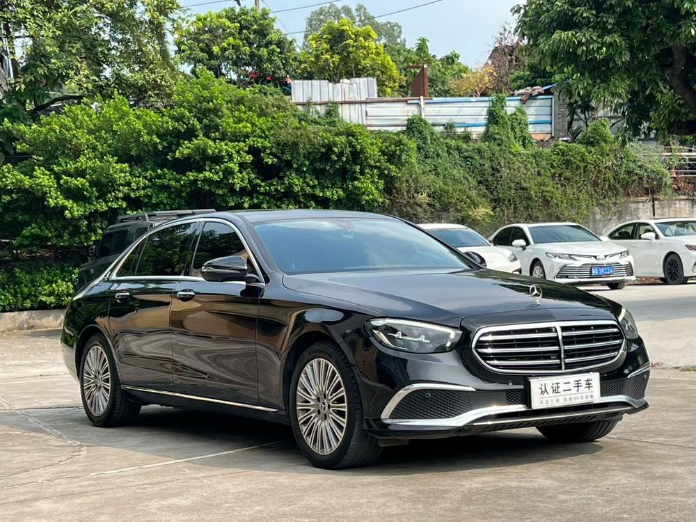 Mercedes-Benz Mercedes-Benz E-Class