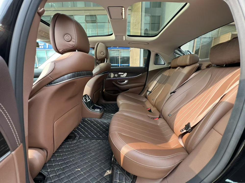 Mercedes-Benz Mercedes-Benz E-Class