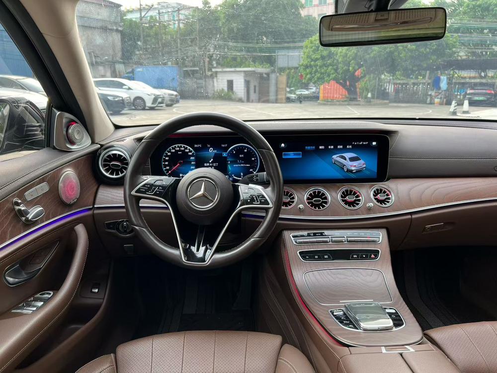 Mercedes-Benz Mercedes-Benz E-Class