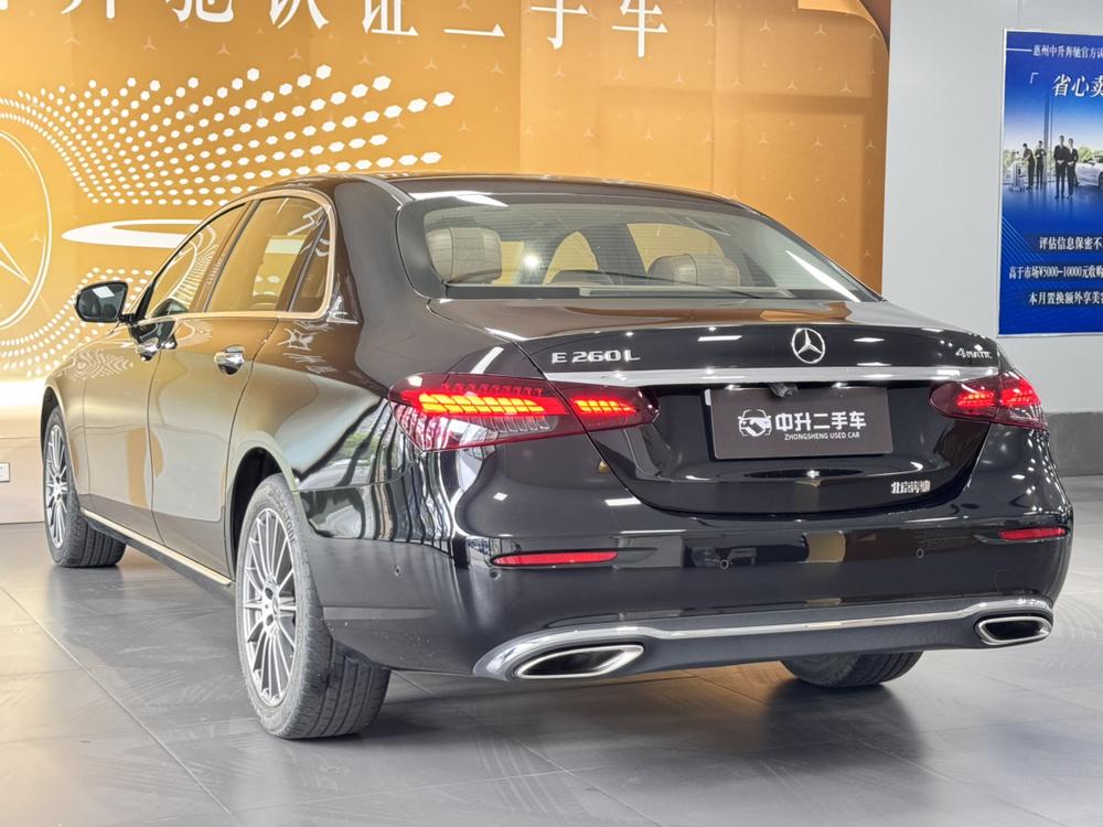 Mercedes-Benz Mercedes-Benz E-Class