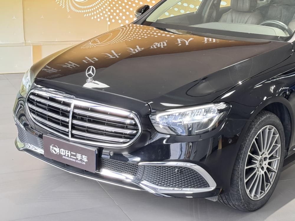 Mercedes-Benz Mercedes-Benz E-Class