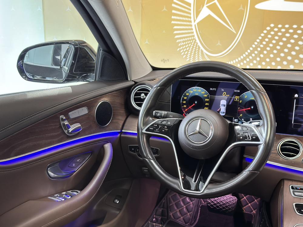 Mercedes-Benz Mercedes-Benz E-Class