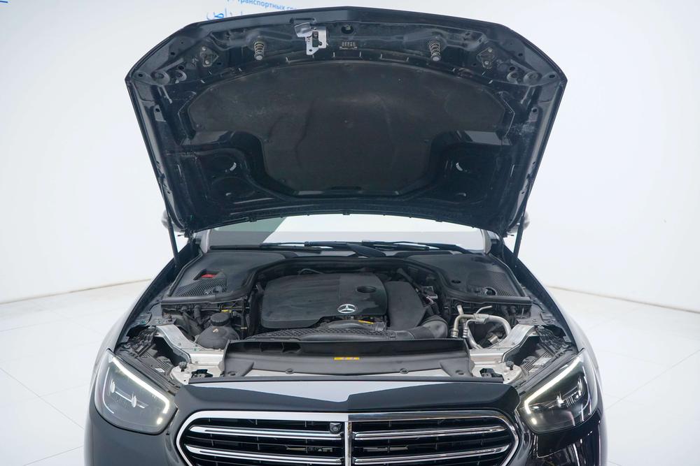 Mercedes-Benz Mercedes-Benz E-Class