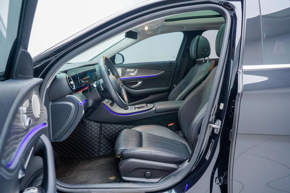 Mercedes-Benz Mercedes-Benz E-Class