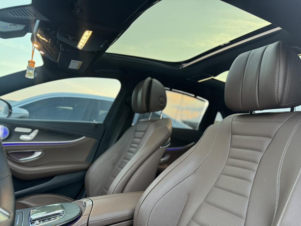 Mercedes-Benz Mercedes-Benz E-Class