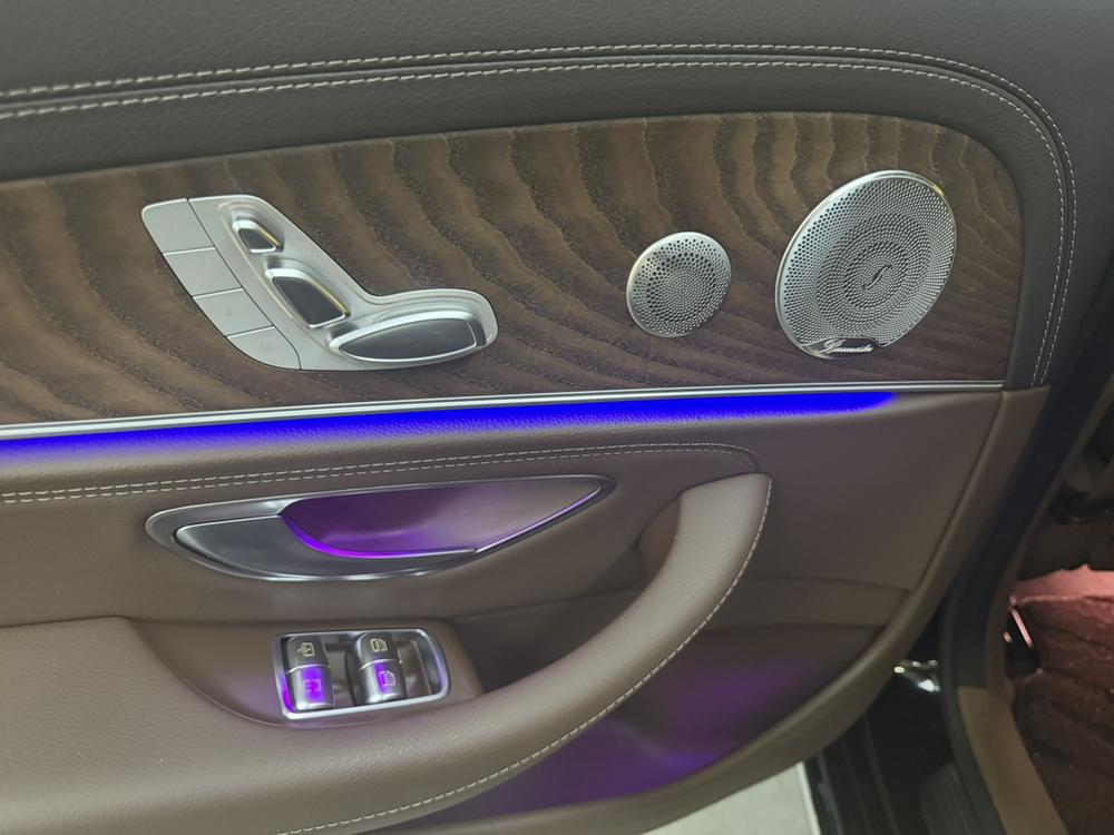 Mercedes-Benz Mercedes-Benz E-Class