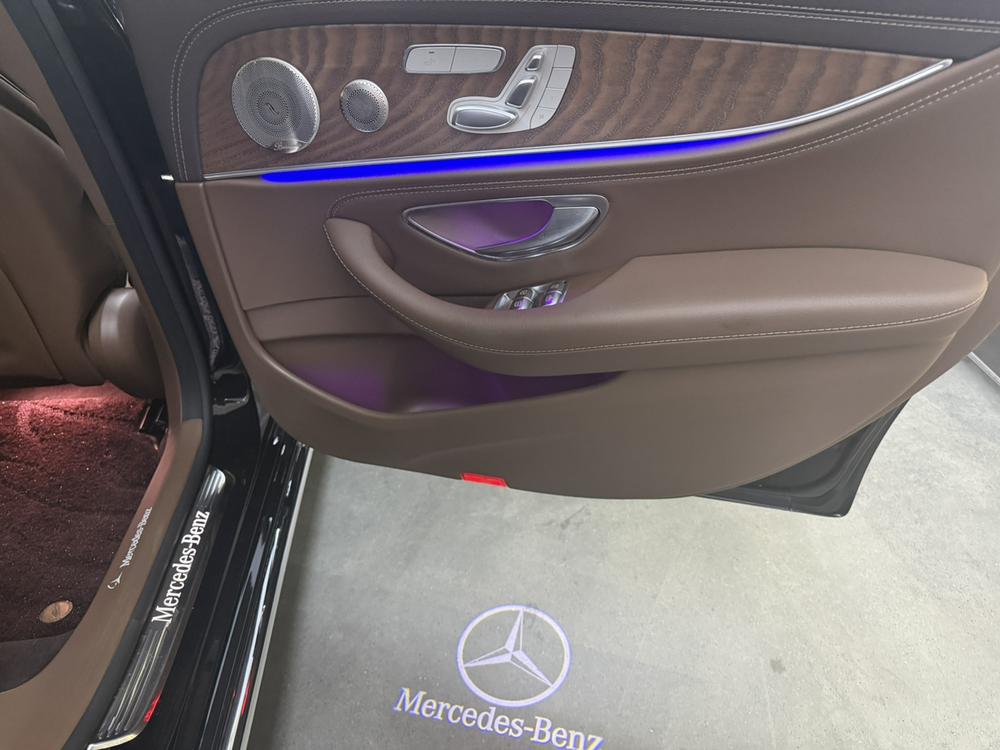 Mercedes-Benz Mercedes-Benz E-Class