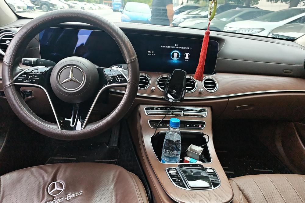 Mercedes-Benz Mercedes-Benz E-Class