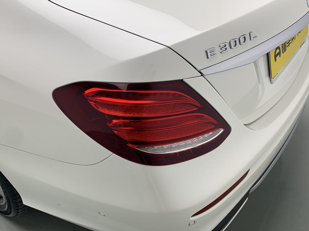 Mercedes-Benz Mercedes-Benz E-Class
