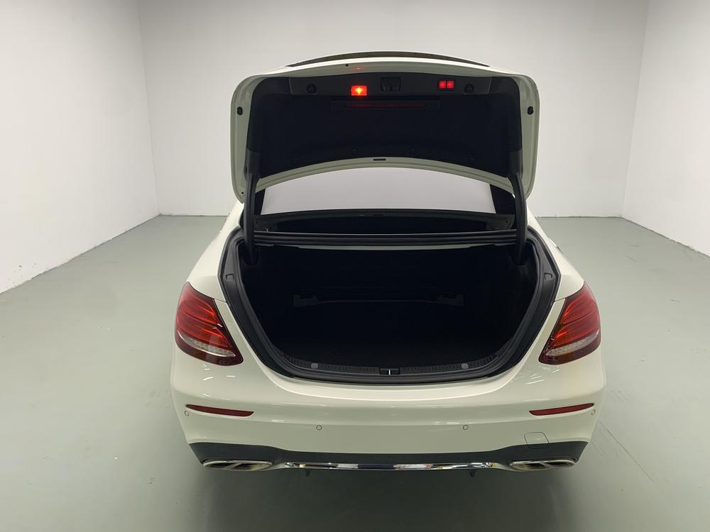 Mercedes-Benz Mercedes-Benz E-Class