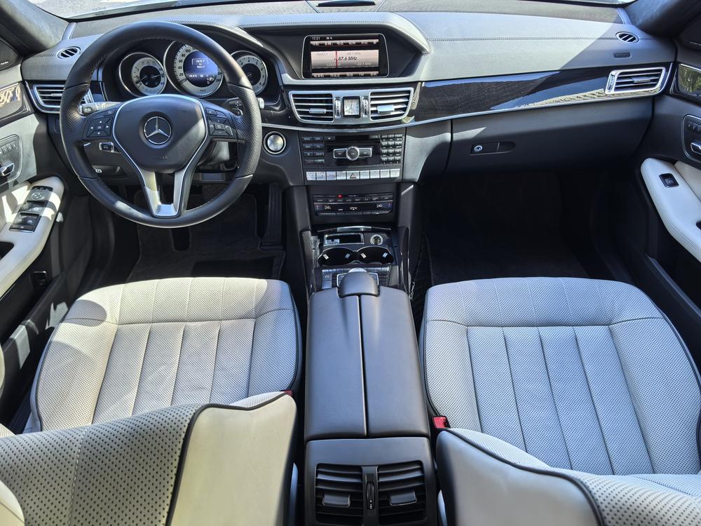 Mercedes-Benz Mercedes-Benz E-Class