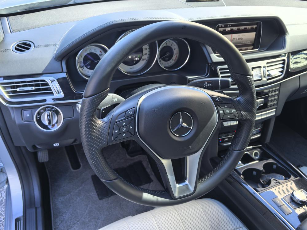Mercedes-Benz Mercedes-Benz E-Class