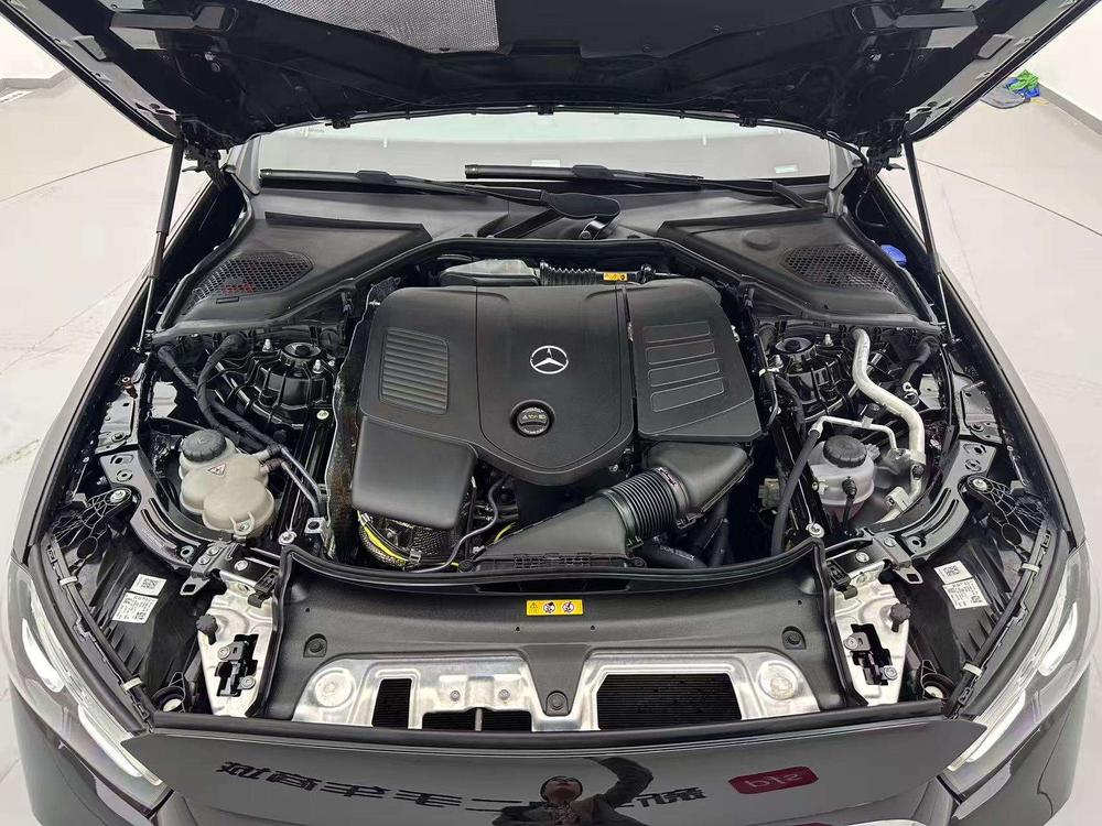Mercedes-Benz Mercedes-Benz E-Class