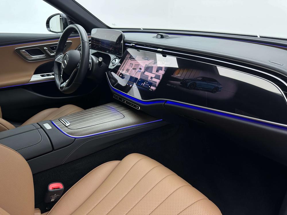 Mercedes-Benz Mercedes-Benz E-Class