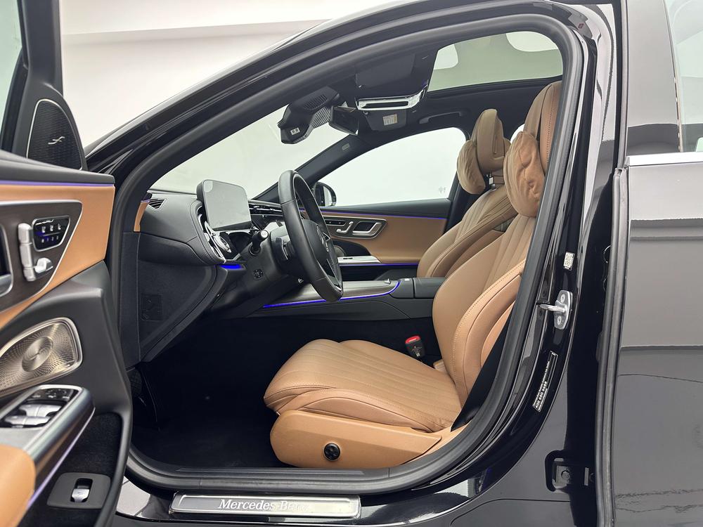 Mercedes-Benz Mercedes-Benz E-Class