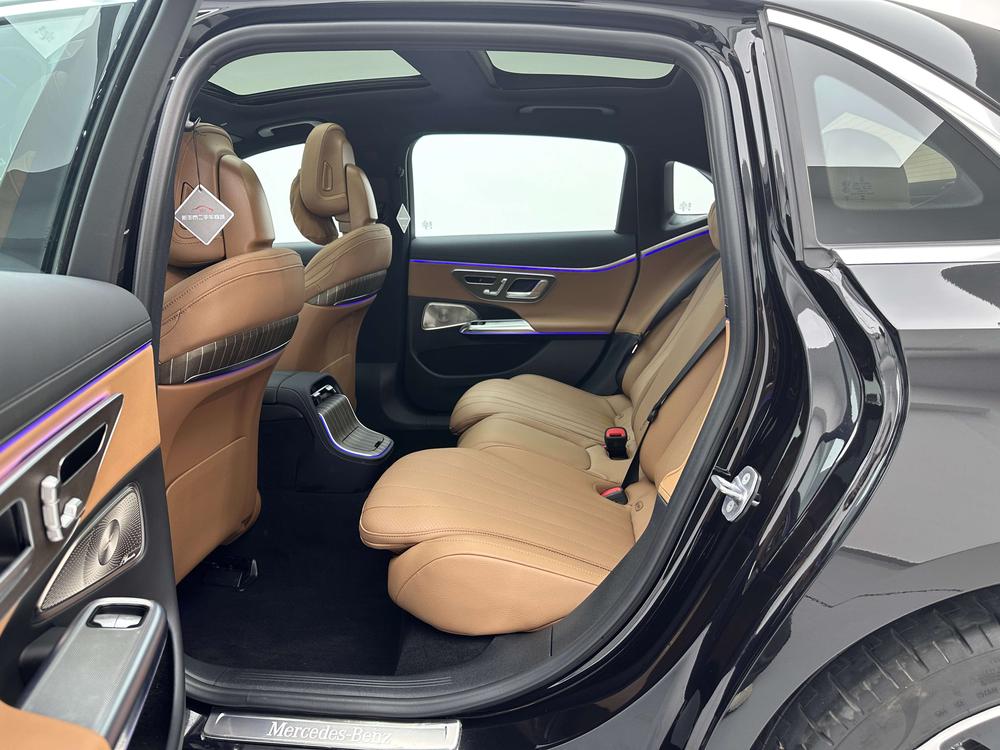 Mercedes-Benz Mercedes-Benz E-Class