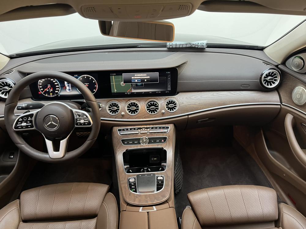 Mercedes-Benz Mercedes-Benz E-Class