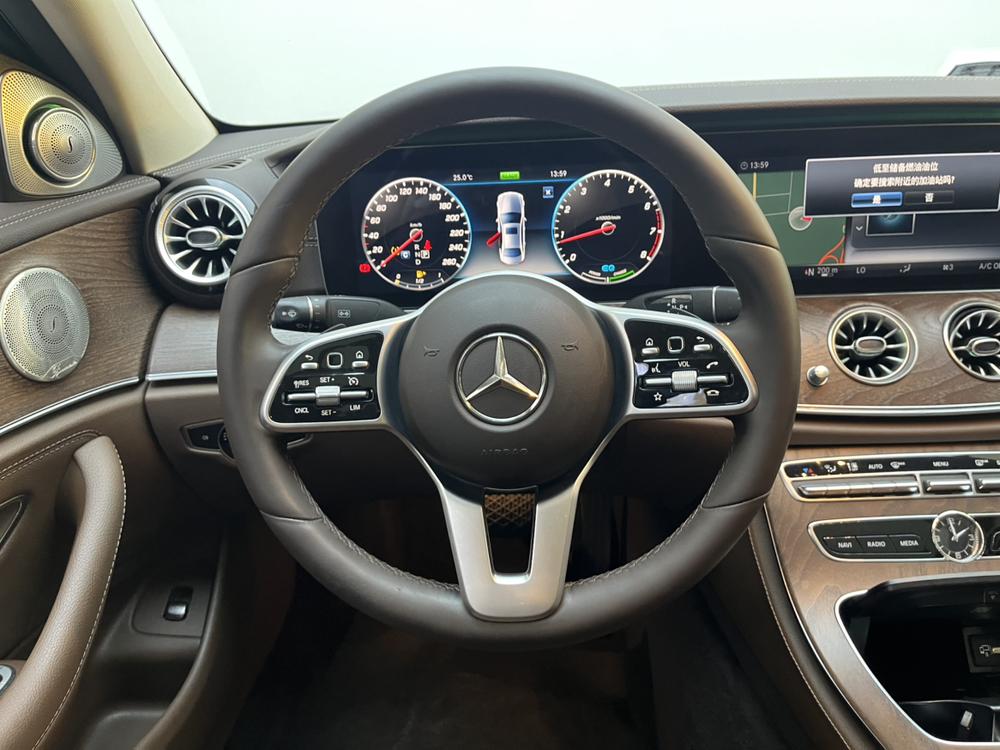 Mercedes-Benz Mercedes-Benz E-Class
