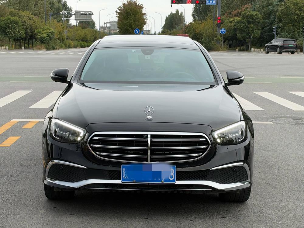 Mercedes-Benz Mercedes-Benz E-Class