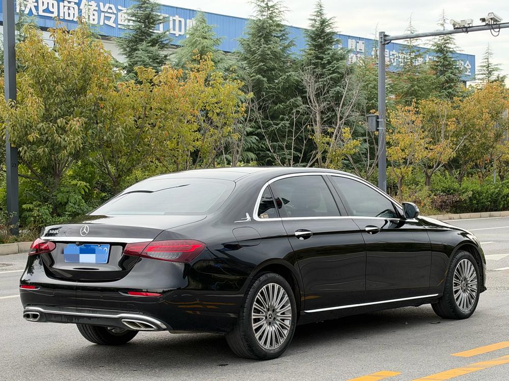 Mercedes-Benz Mercedes-Benz E-Class