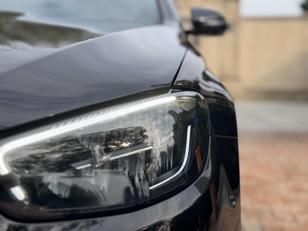 Mercedes-Benz Mercedes-Benz E-Class
