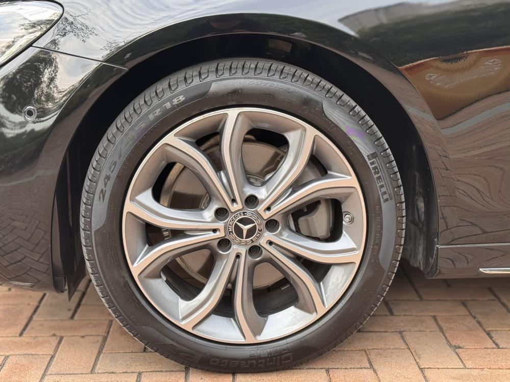 Mercedes-Benz Mercedes-Benz E-Class