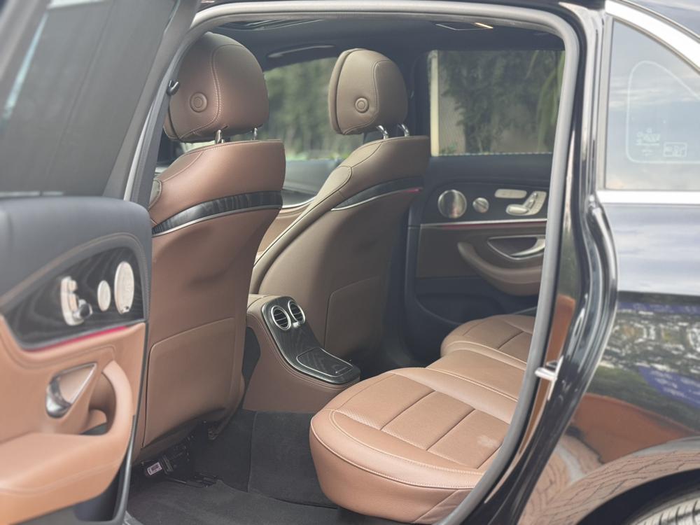 Mercedes-Benz Mercedes-Benz E-Class