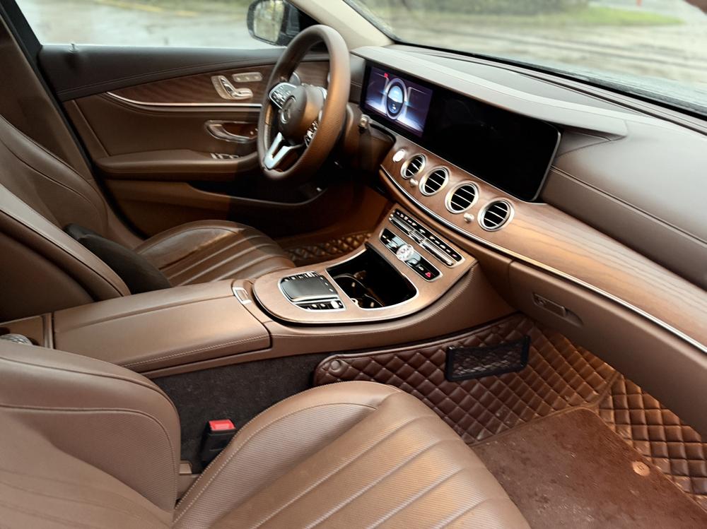 Mercedes-Benz Mercedes-Benz E-Class
