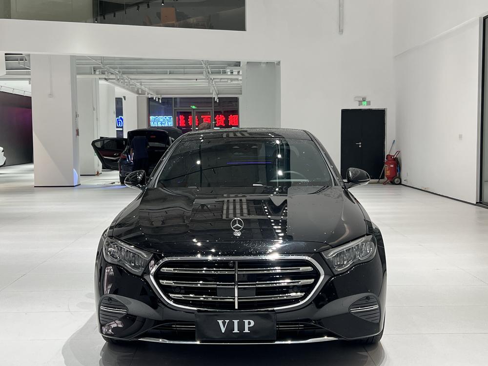 Mercedes-Benz Mercedes-Benz E-Class
