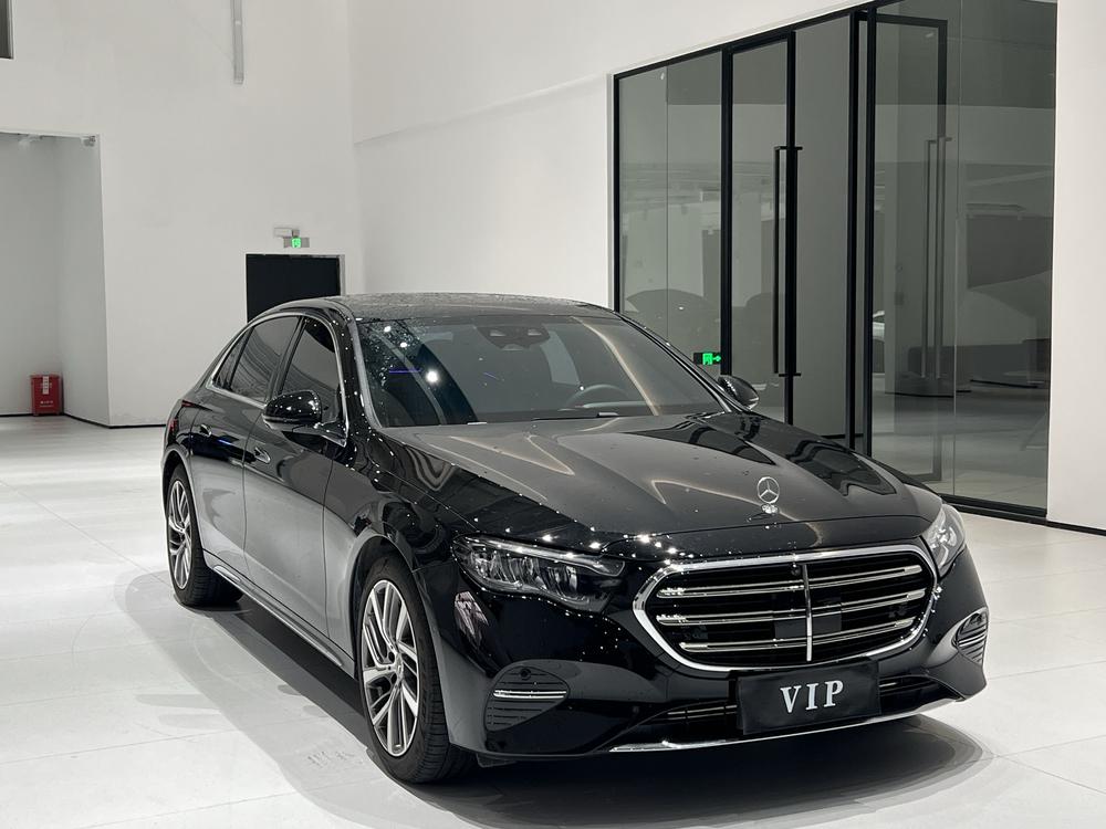 Mercedes-Benz Mercedes-Benz E-Class