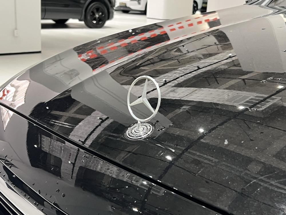 Mercedes-Benz Mercedes-Benz E-Class
