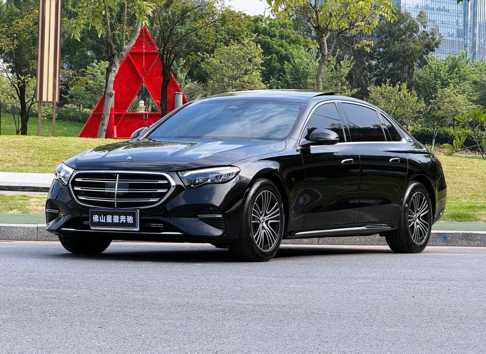 Mercedes-Benz Mercedes-Benz E-Class
