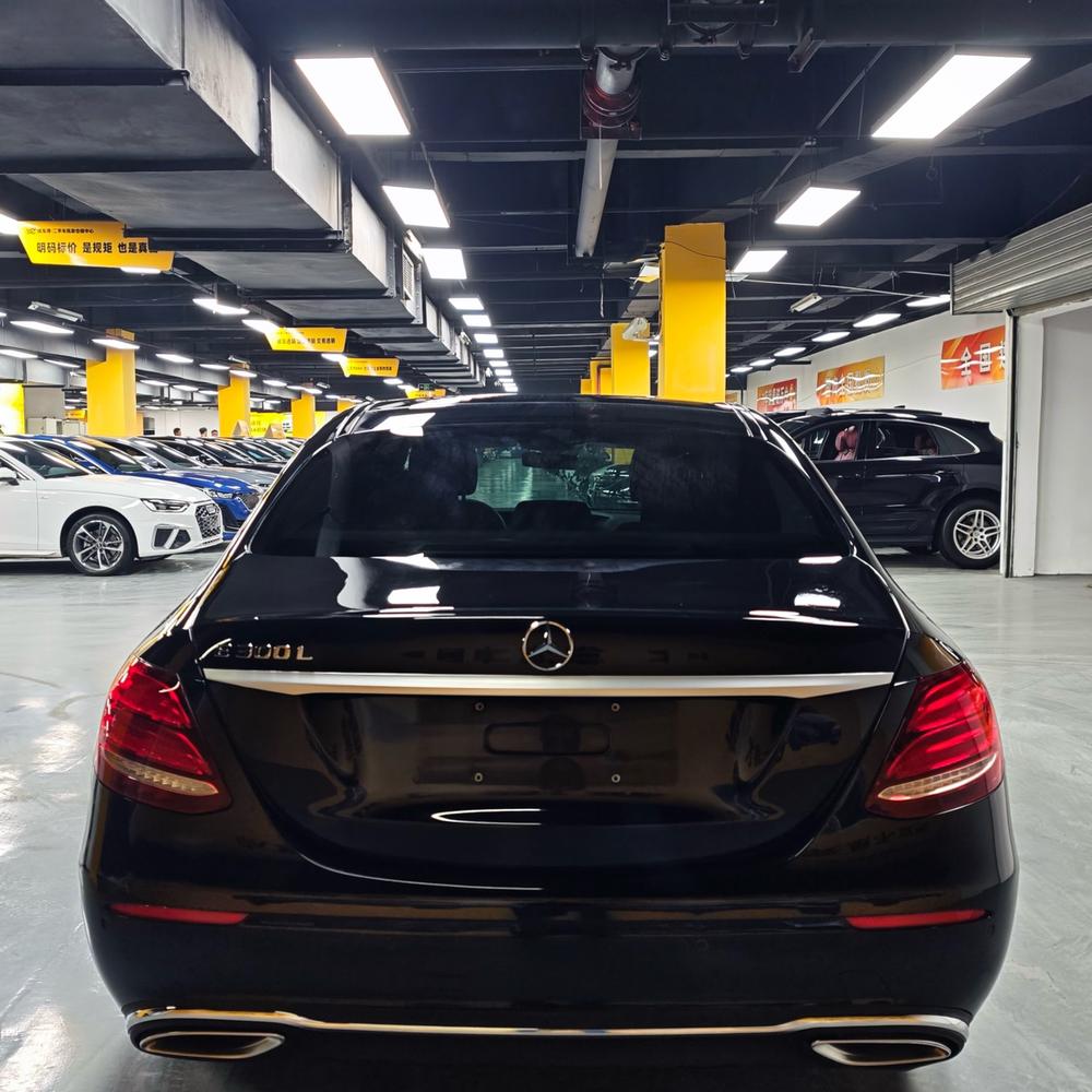Mercedes-Benz Mercedes-Benz E-Class