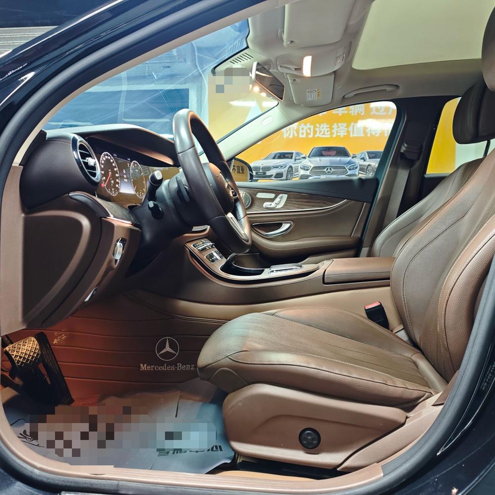 Mercedes-Benz Mercedes-Benz E-Class