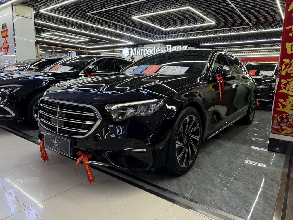 Mercedes-Benz Mercedes-Benz E-Class