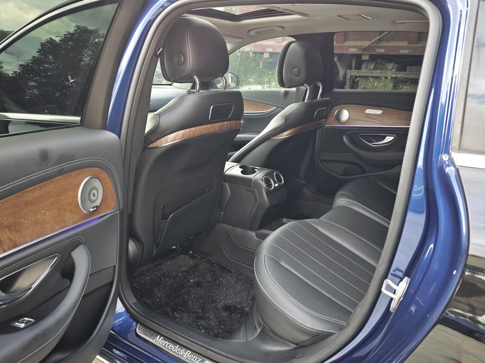 Mercedes-Benz Mercedes-Benz E-Class