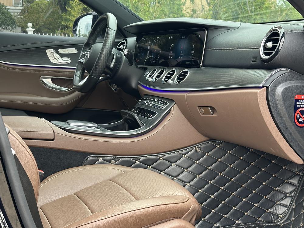 Mercedes-Benz Mercedes-Benz E-Class