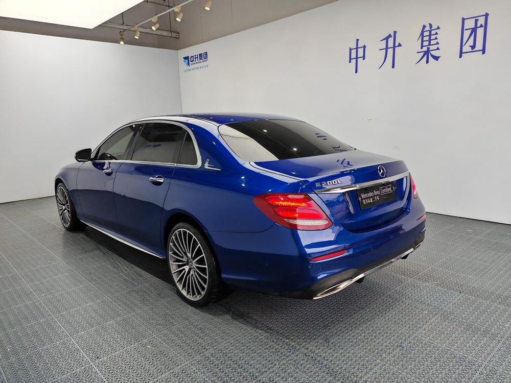 Mercedes-Benz Mercedes-Benz E-Class