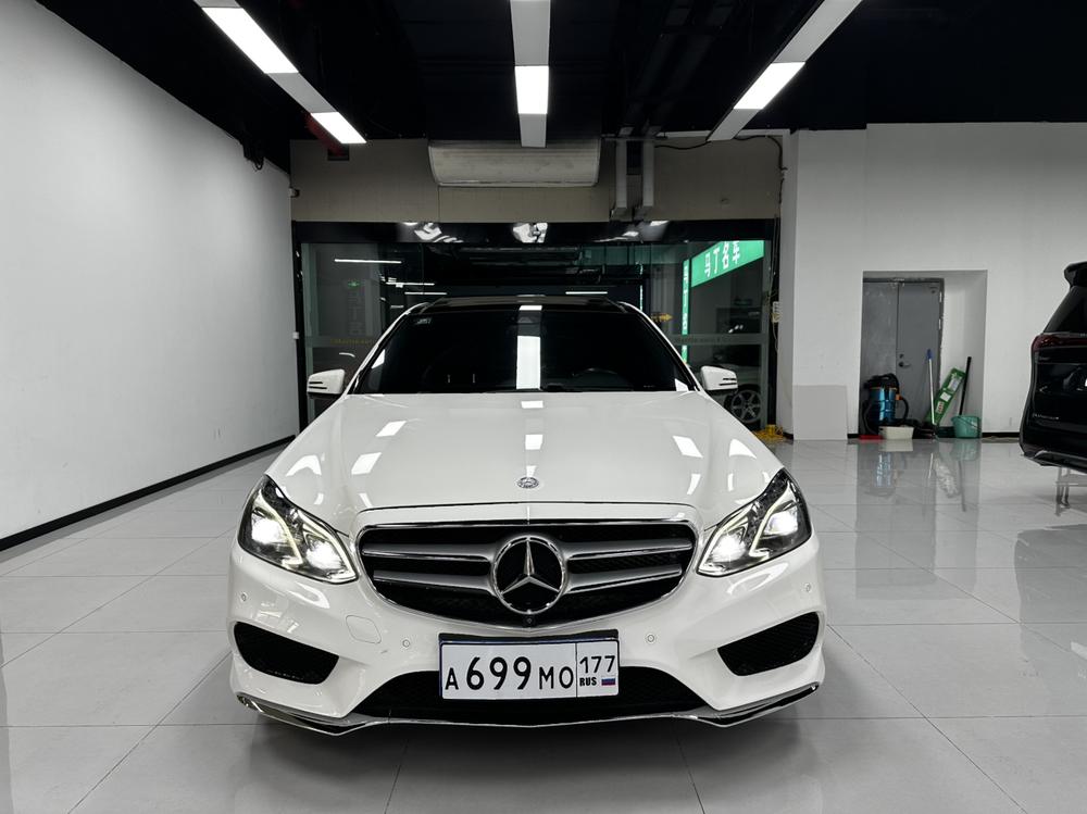 Mercedes-Benz Mercedes-Benz E-Class