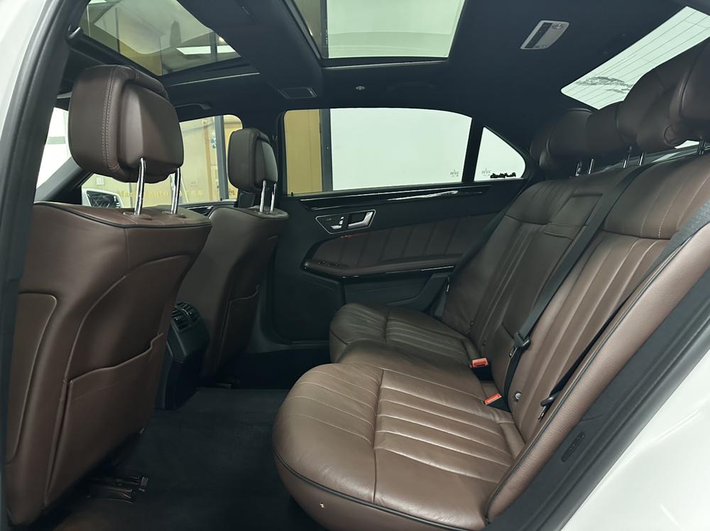 Mercedes-Benz Mercedes-Benz E-Class