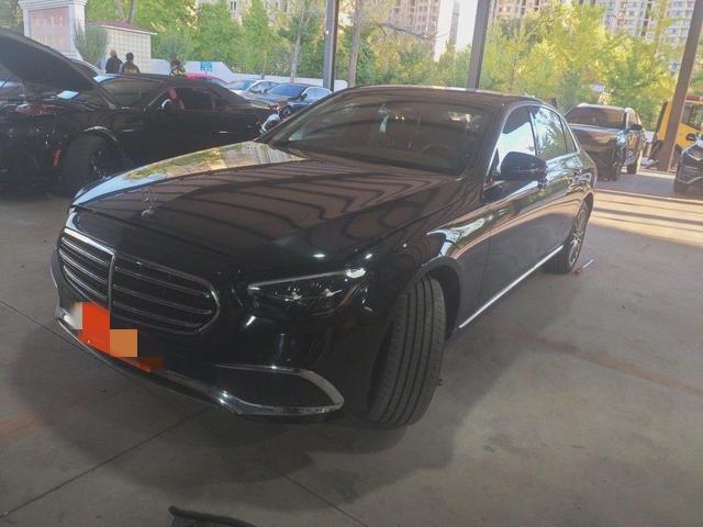 Mercedes-Benz Mercedes-Benz E-Class