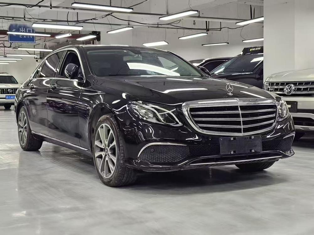 Mercedes-Benz Mercedes-Benz E-Class