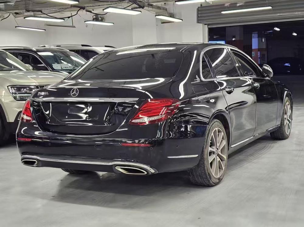 Mercedes-Benz Mercedes-Benz E-Class