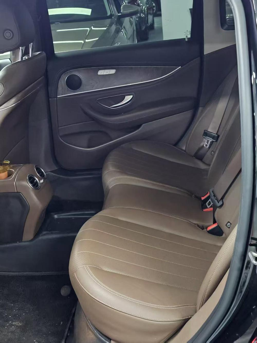 Mercedes-Benz Mercedes-Benz E-Class