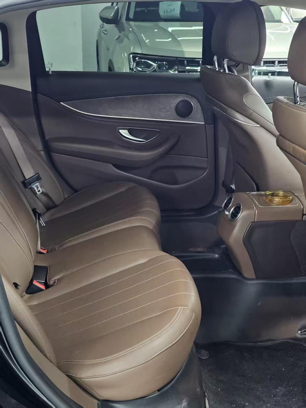 Mercedes-Benz Mercedes-Benz E-Class