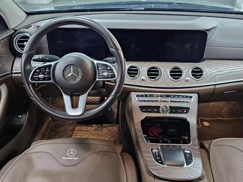 Mercedes-Benz Mercedes-Benz E-Class