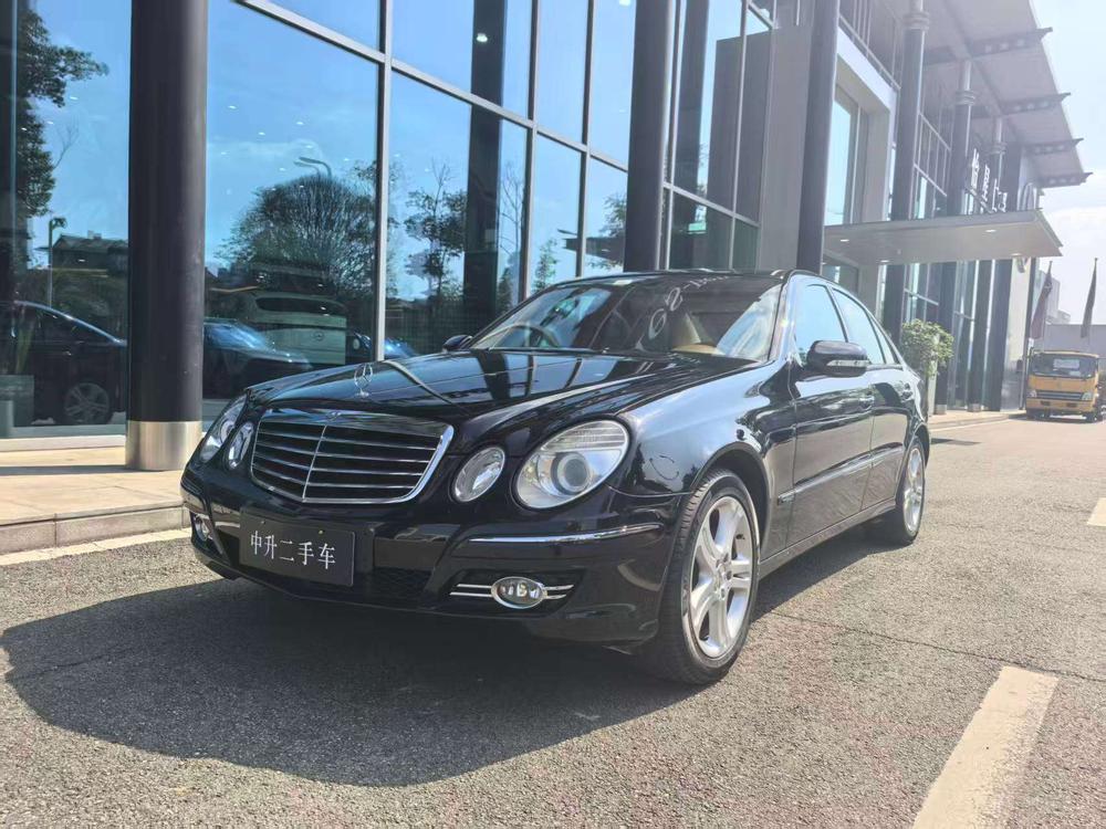 Mercedes-Benz Mercedes-Benz E-Class