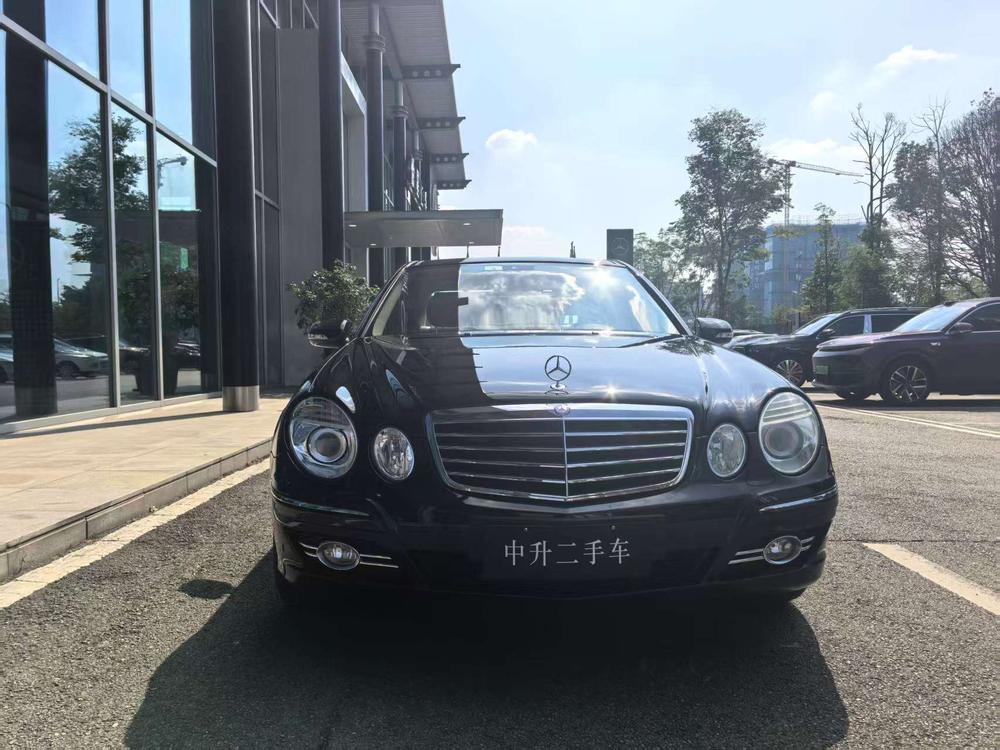 Mercedes-Benz Mercedes-Benz E-Class
